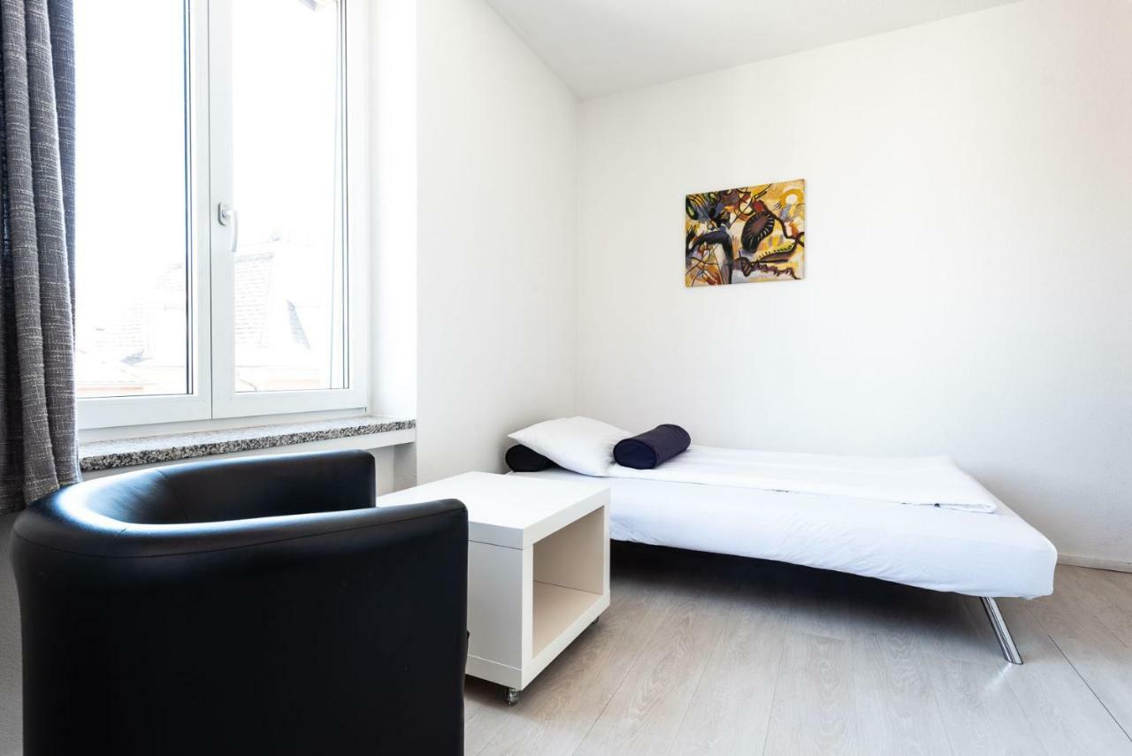 Iq130 Guesthouse Zürich Kültér fotó